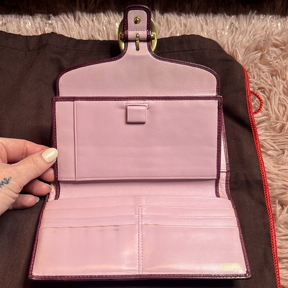 COACH wallet - Picture 9 of 11